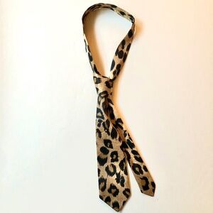 NWOT Animal Print Neck Tie With Rhinestones